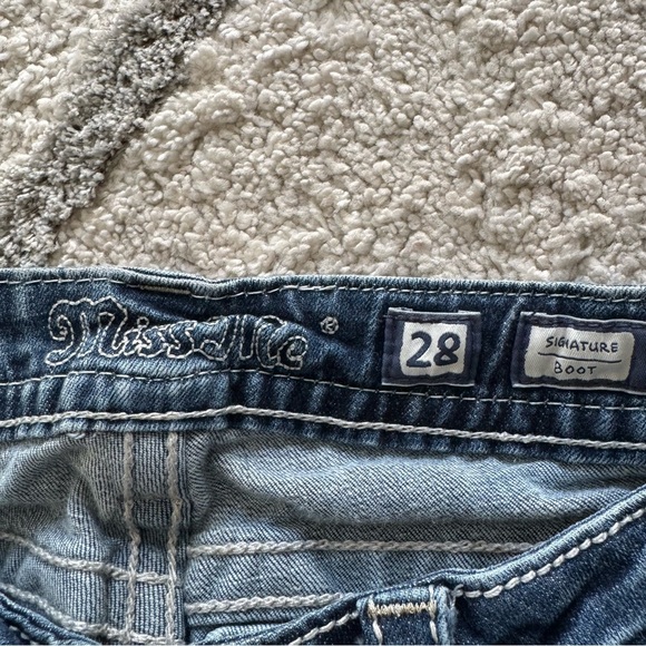 Miss Me Jeans signature boot low rise embellished embroidered pockets sequin 28 - Picture 3 of 9